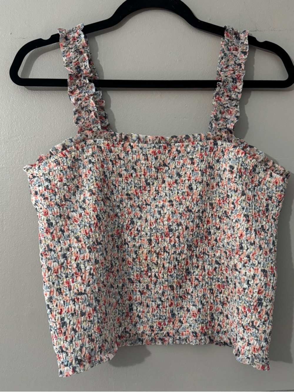 Abercrombie & Fitch Tank Top Women’s Large Floral Smocked Ruffle Cottagecore